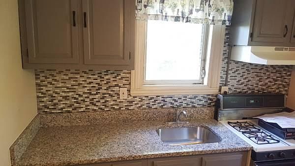 2nd image of 114 Rosemont Ave