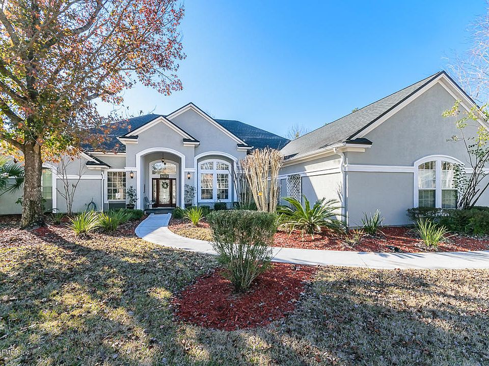 1st image of 2816 Country Club Blvd