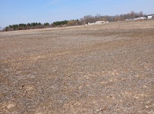 12583 Boy Scout Trl, Petersburg, IL 62675