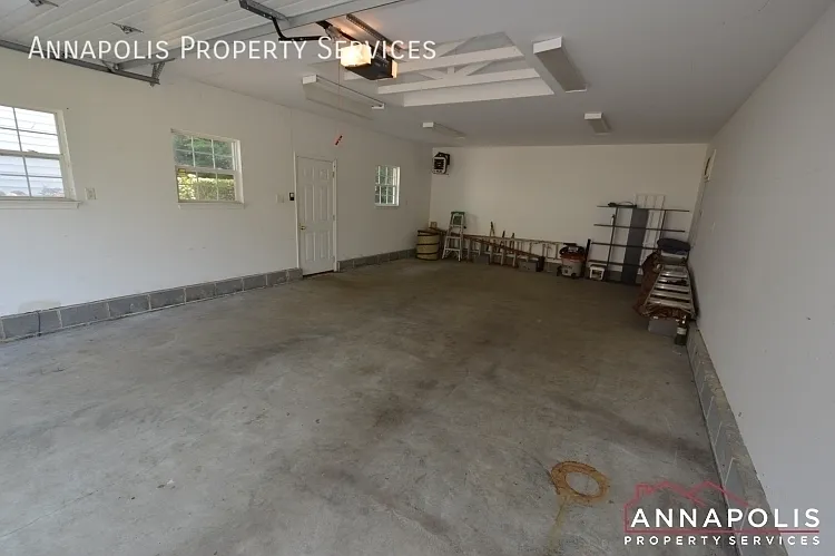 1908 Dulaney Pl — Photo 31