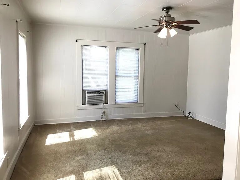 1010 Maple St #D — Photo 5