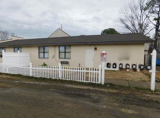 400 S Main St UNIT D, Muldrow, OK 74948