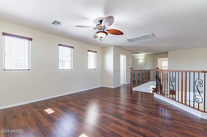 1405 E Baker Dr — Photo 15