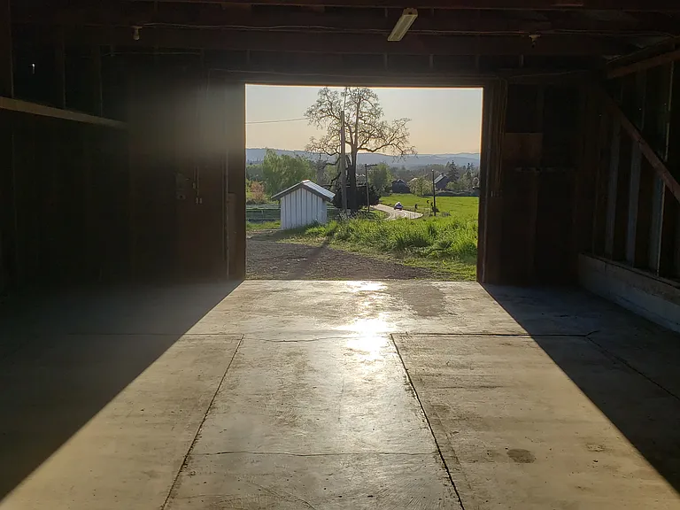 19609 SW Tile Flat Rd — Photo 16