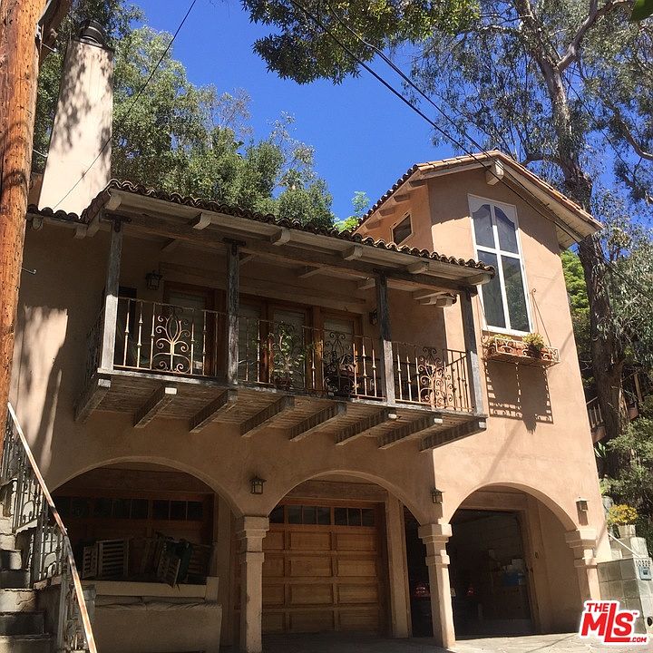 1st image of 10329 Viretta Ln