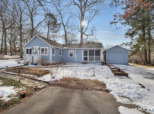 5 Seminole Trail, East Hampton, CT 06424