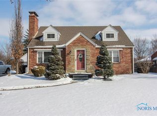 847 Athens Rd, Oregon, OH 43616