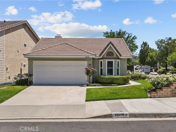 20058 Gilbert Dr, Santa Clarita, CA 91351