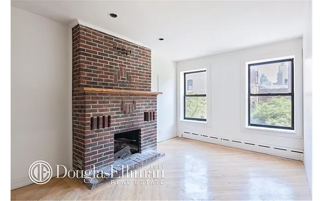 Rented by Douglas Elliman | media 32