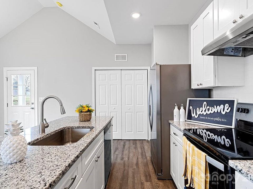 422 Queens Ct, Gastonia, NC 28052 Zillow