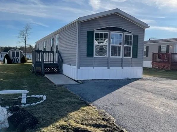 205 Peary Cir, Cresson, PA 16630