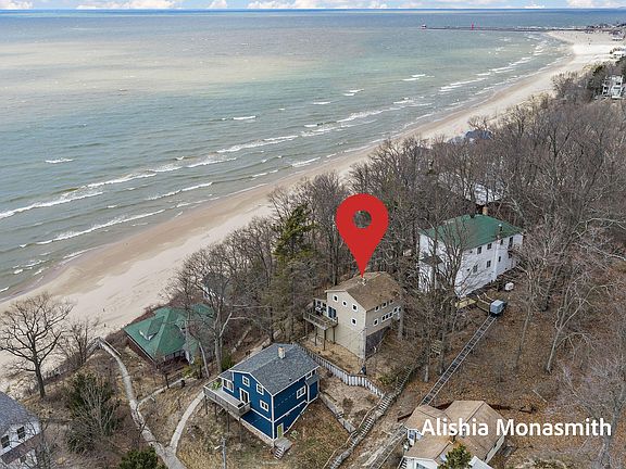 2nd image of 15058 Stickney Ridge Rd
