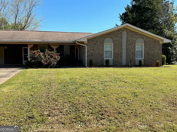 266 Valencia Cir, Centerville, GA 31028