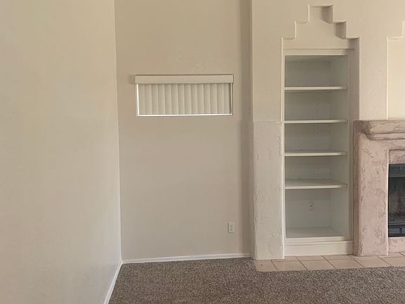 4th image of 1952 E Desert Greens Ln