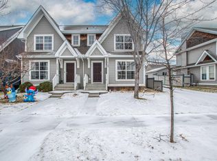 7125 21st Ave SW, Edmonton, AB T6X0L5