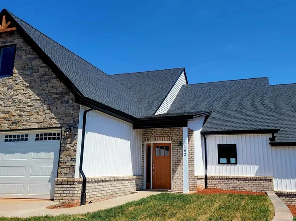 1162 Grandset Dr, Forest, VA 24551