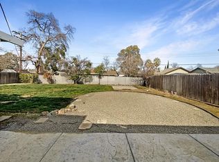 7438 Summer Ave, Citrus Heights, CA