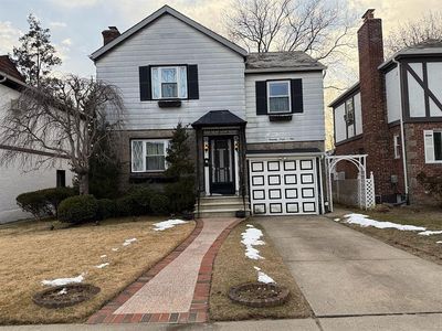 78-10 222nd St #1, Oakland Gardens, NY, 11364