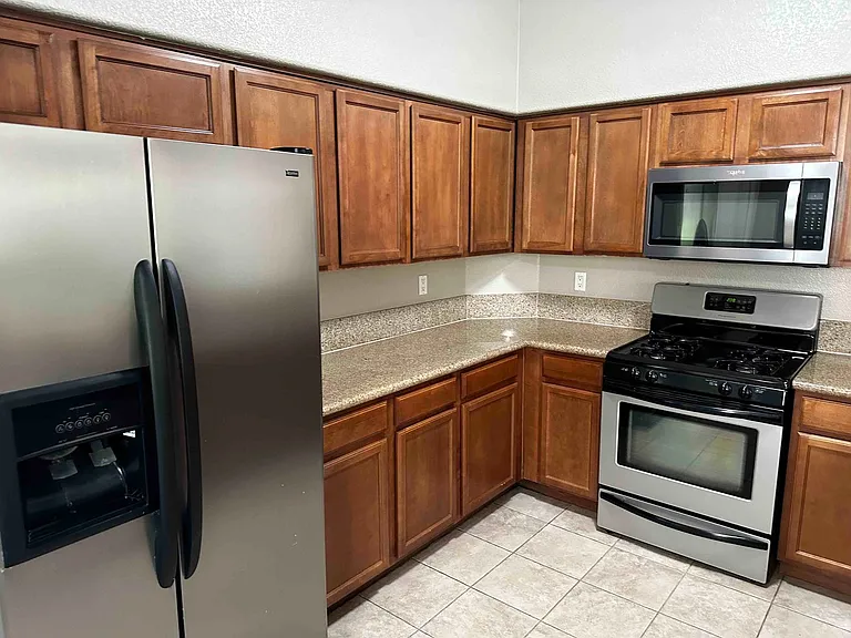 10213 King Henry Ave #104 — Photo 10