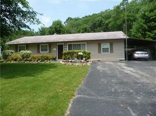 1035 Clarksville Rd, Hermitage, PA 16148
