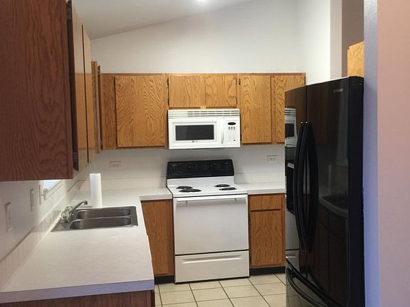 4th image of 2502 Aspen Ave