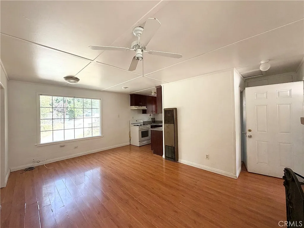 2 bed, 1.5 bath, 650 sqft, $1,500 — Photo 3