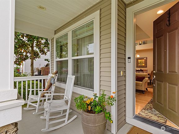 3rd image of 2513 88th Drive NE #32