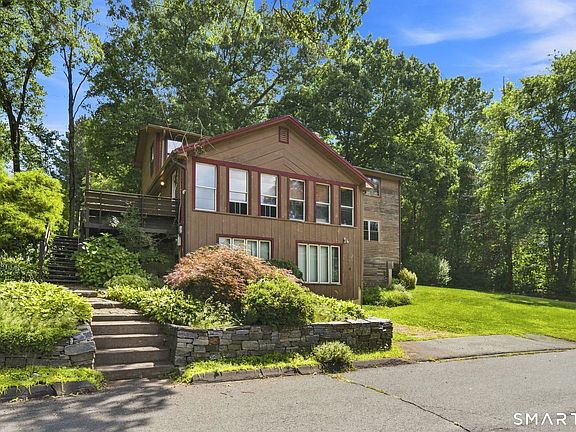 2nd image of 6 Miller Road