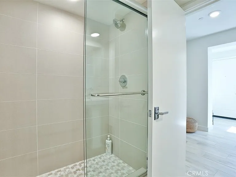 1529 Doheny Way — Photo 38