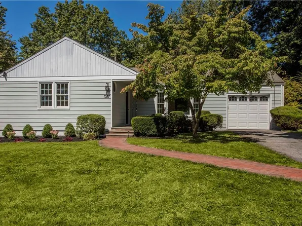 136 Daisy Farms Drive, New Rochelle, NY 10804