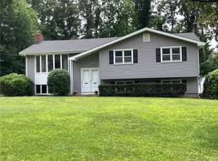 60 Huntington Dr, Vernon, CT 06066