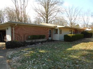 219 Gardendale Rd, Terre Haute, IN 47803