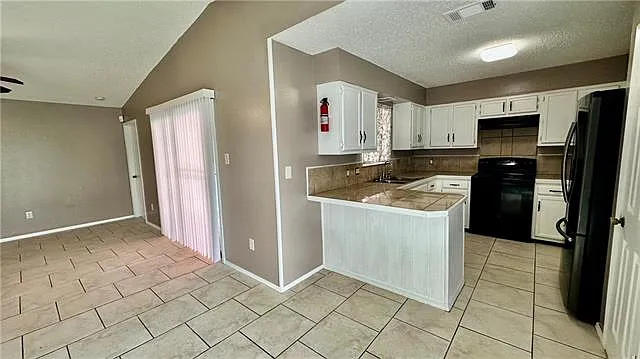 2424 Park Place Dr — Photo 7