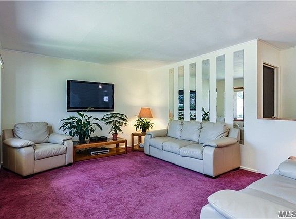 3rd image of 249 Dartmouth Dr
