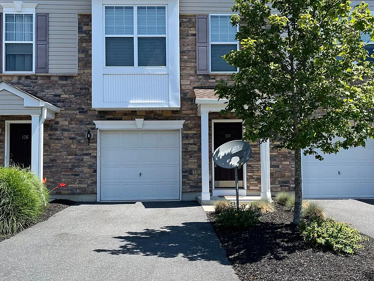 134 Dunlin Ln — Photo 1