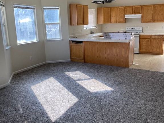 4th image of 7811 Jacinto Ave