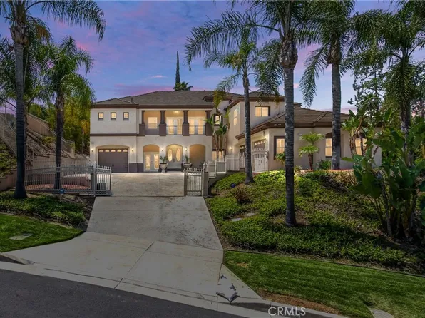 652 Fairway Dr, Redlands, CA 92373