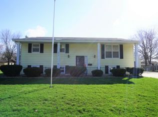 1812 Eater Dr, Rantoul, IL 61866