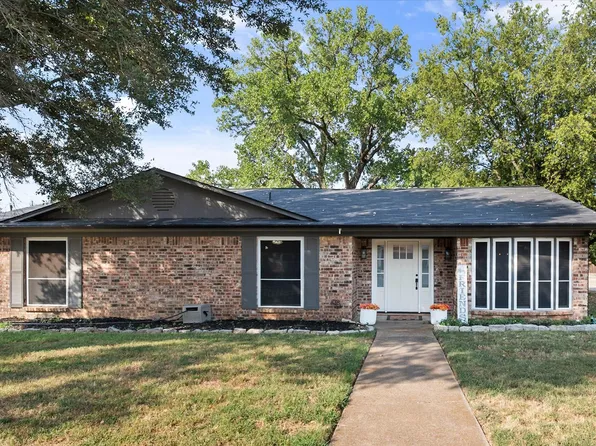 767 NW Ann Lois Ln, Burleson, TX 76028