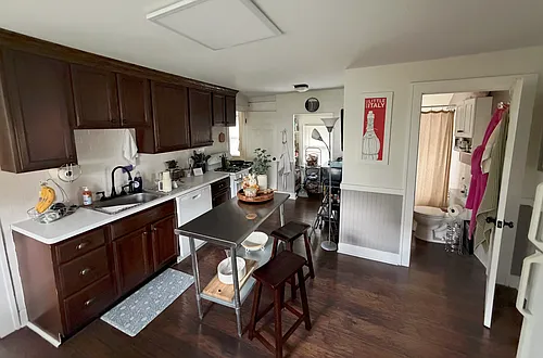 12024 Paul Ave Photo 1