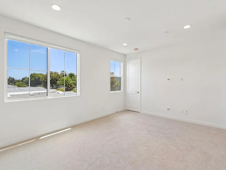 2522 Thyme Way — Photo 11