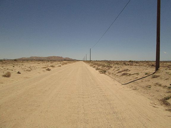 3rd image of Q Q Avenue Near St #115