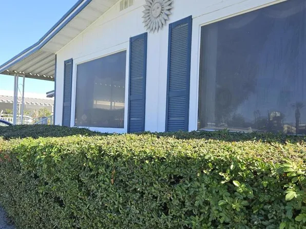 33520 Laura Dr, Thousand Palms, CA 92276