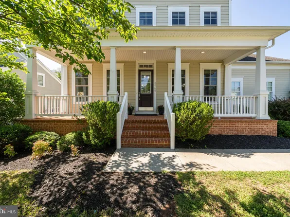 23700 Sweetbells Ct, Ashburn, VA 20148