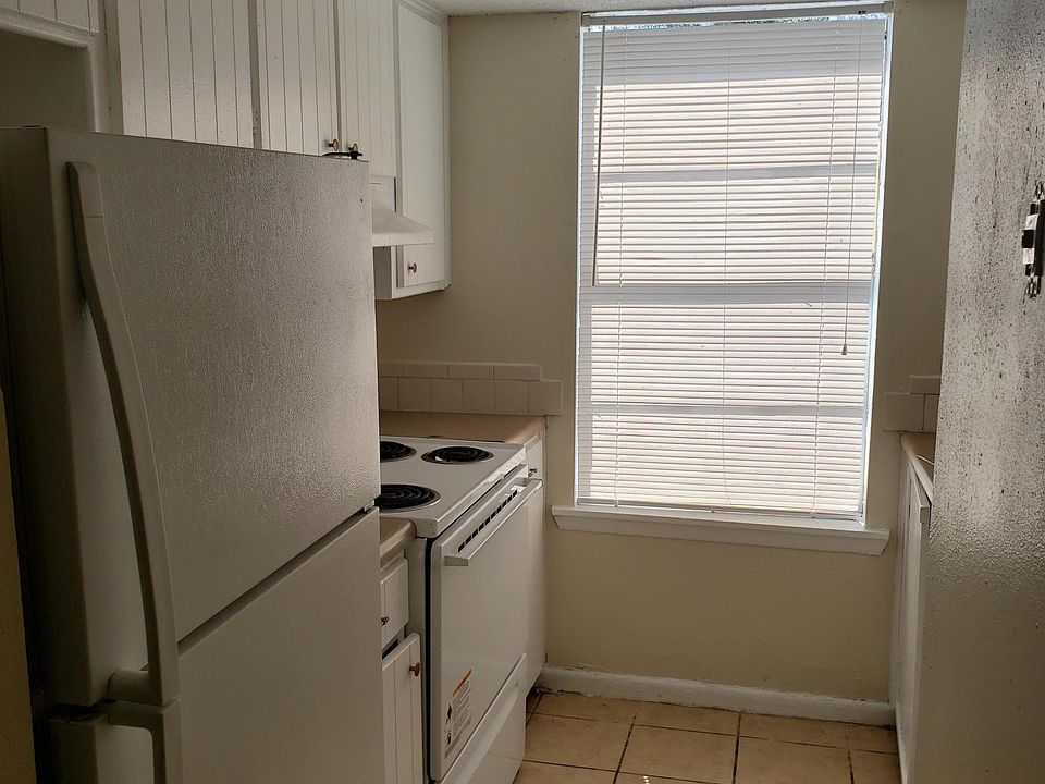 1st image of 10486 NW 36th Dr #7