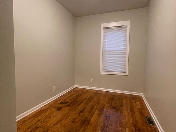 2nd image of 336 17th Ave #1F