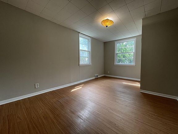 2nd image of 3632 Nicollet Ave APT 1