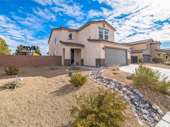 5587 S Dunn St, Pahrump, NV 89061