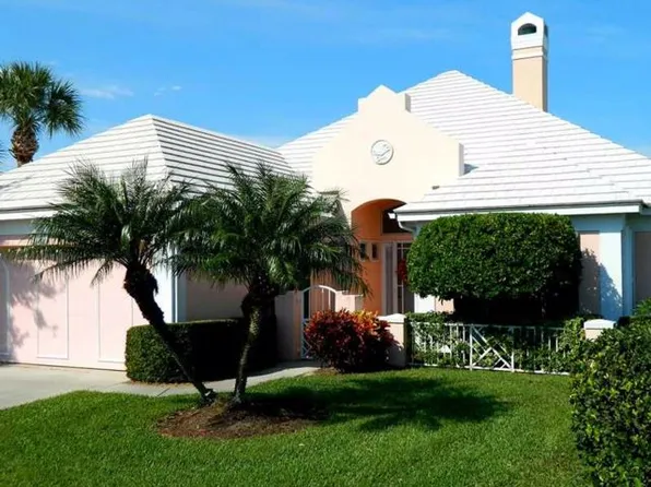 4665 Saint James Ave, Vero Beach, FL 32967