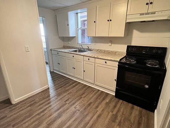 5th image of 642 W Market St #1F